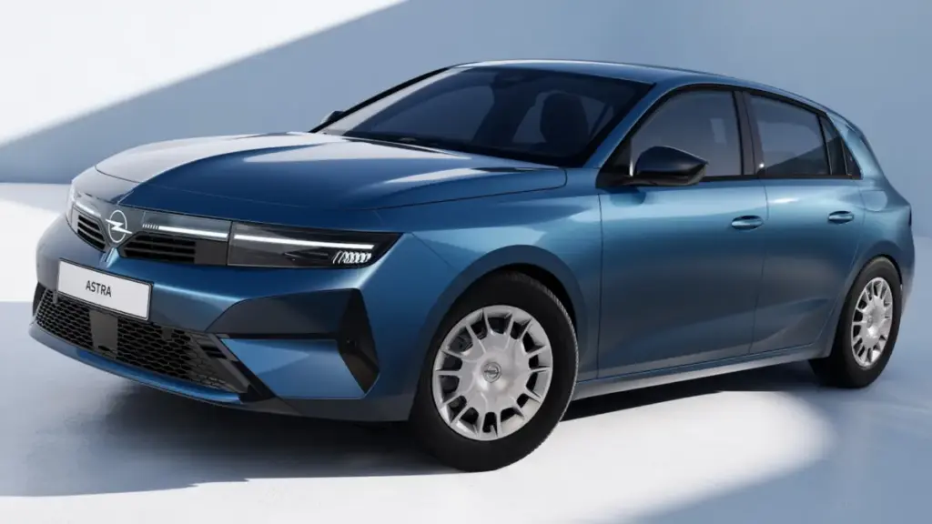 Opel Astra отримав базову комплектацію Start зі сталевими дисками