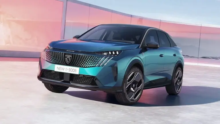 Peugeot 3008 відкликають через проблеми з охолодженням