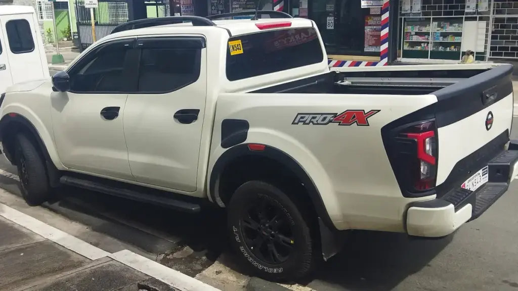 Плагін-гібридний пікап Nissan Navara Pro виходить на глобальний ринок
