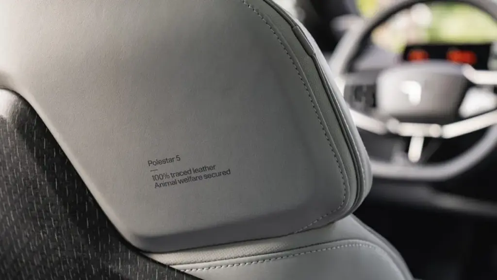 Polestar 5 отримає легкі екоматеріали з льону від компанії Bcomp