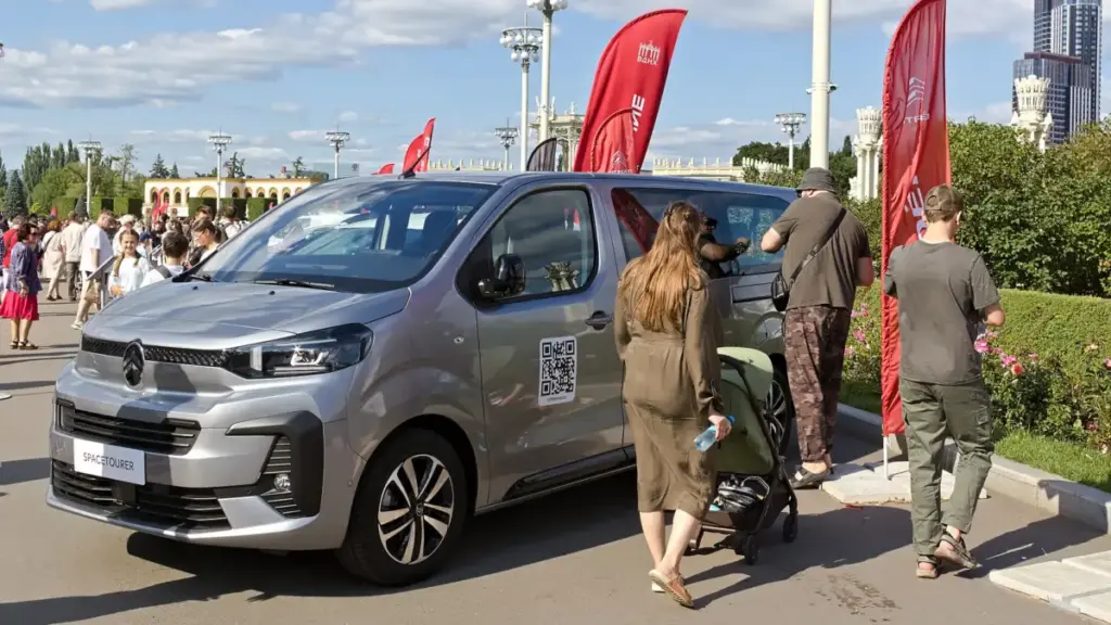 Поштова компанія Бельгії довела кількість електричних фургонів до 4165 одиниць