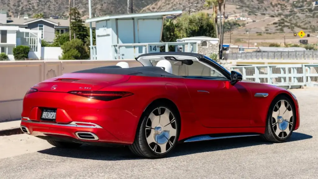 Практично новий Mercedes-Maybach SL 680 виставили на онлайн-аукціон