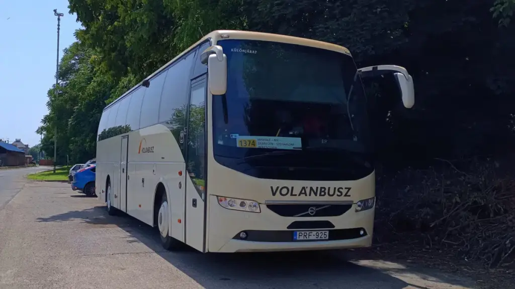 Преміальний автобус Volvo 9700 повертається на європейський ринок
