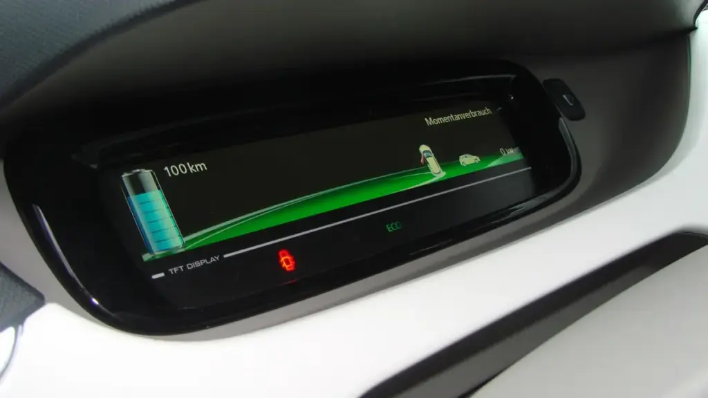 Renault назвав ціни на електричний фургон Trafic E-Tech в Німеччині