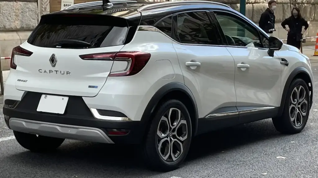 Renault відкликає гібриди Captur і Symbioz через ризик загоряння