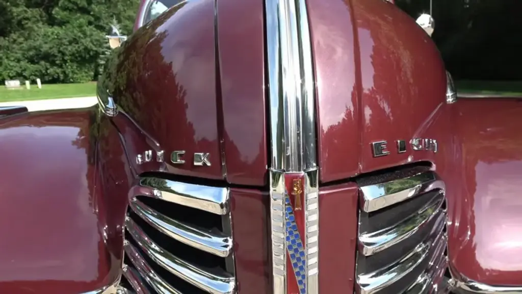 Рідкісний 1940 Buick Super Phaeton виставили на продаж