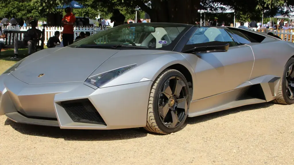 Рідкісний Lamborghini Reventón Roadster виставили на аукціон із пробігом 47 км