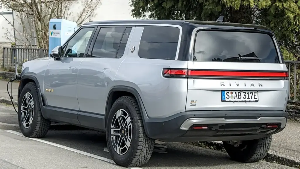 Rivian купує стартап Third Dimension для розвитку автопілота
