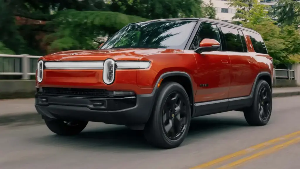 Rivian вийшов на друге місце з продажу електромобілів у США