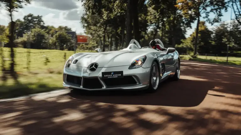 Ркісний суперкар Mercedes-Benz SLR McLaren Stirling Moss виставили на аукціон