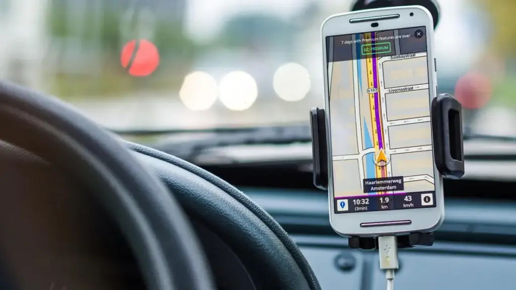 Розроблено відкриту альтернативу Android Auto без сервісів Google