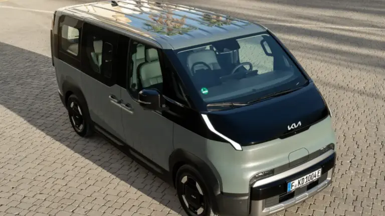 Семимісний Kia PV5 Passenger отримав державну знижку у Великій Британії