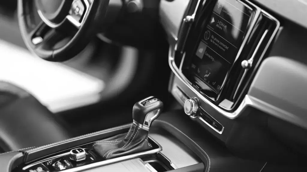 Сенсорні екрани в авто суттєво погіршують керування — дослідження