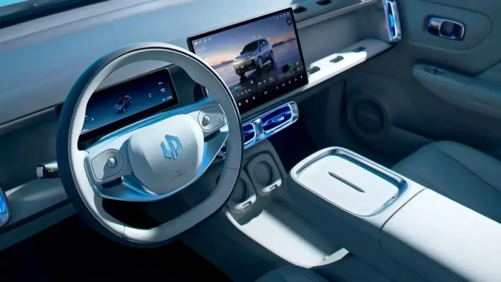 Stellantis і Leapmotor почали виробництво електрокросовера B10 у Іспанії
