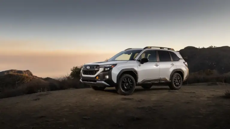 Subaru відкликає Crosstrek та Forester 2026 року через дефект підвіски