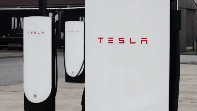 Tesla розширить мережу Supercharger на автомагістралях Південної Кореї