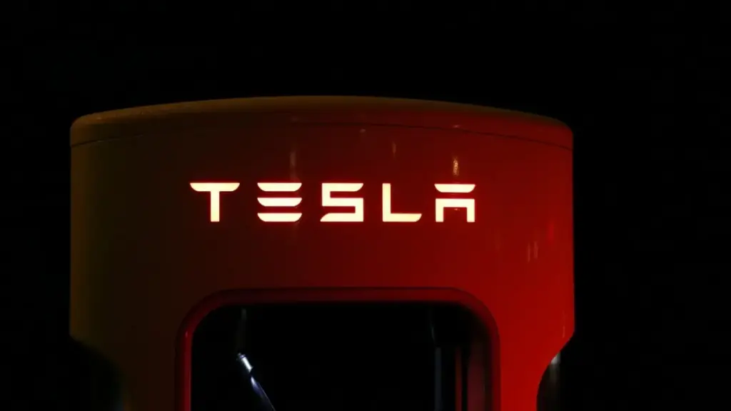 Tesla вперше вибула з топ-10 найінноваційніших виробників електромобілів