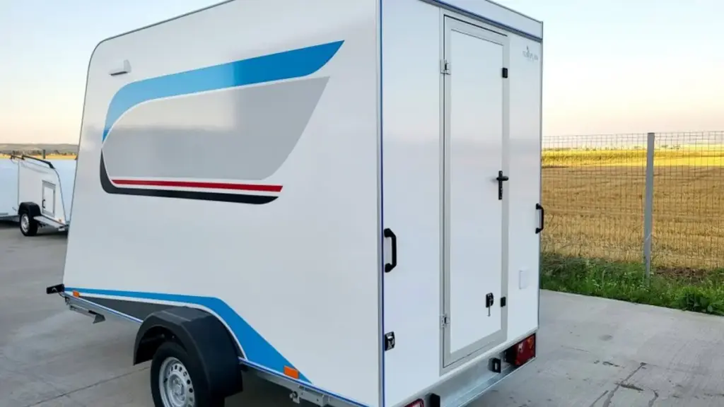 Tomplan представив надлегкий кемпер Midi Cargo XL вартістю від €8500
