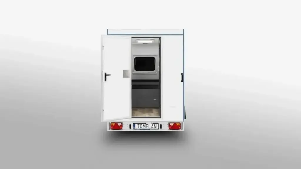 Tomplan представив надлегкий кемпер Midi Cargo XL вартістю від €8500