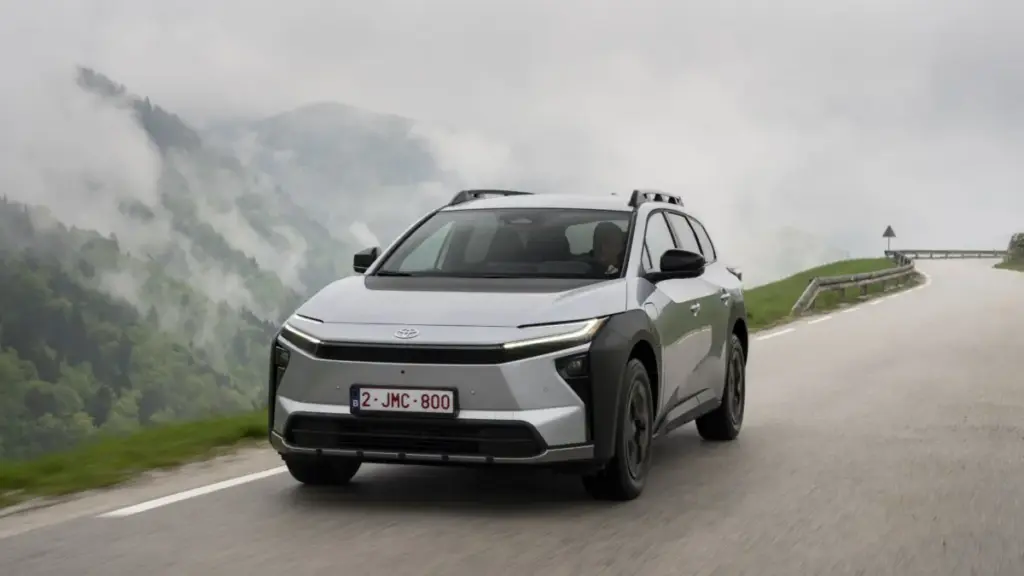 Toyota Motor Europe встановила новий рекорд продажів за три квартали 2026 року