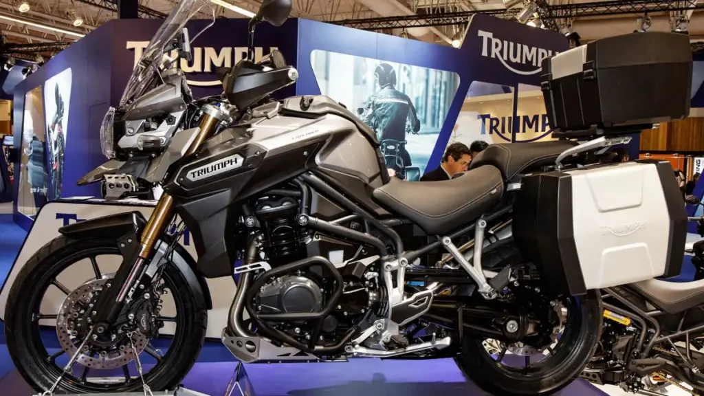 Triumph оновив туристичний ендуро Tiger 1200: радар та 158 сил