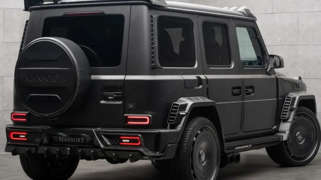 Тюнери Mansory показали унікальний позашляховик P820 Linea D’Arabo