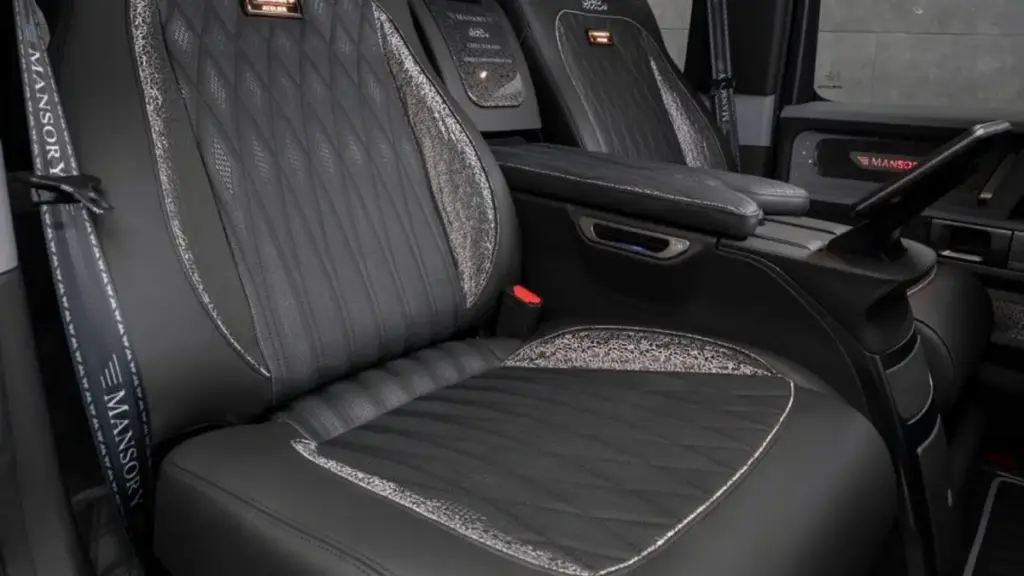 Тюнери Mansory показали унікальний позашляховик P820 Linea D’Arabo