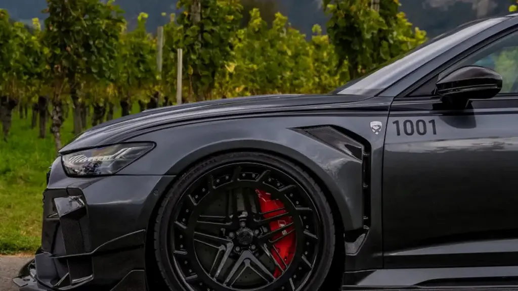Тюнери MTM показали потужний універсал Audi RS 6 Avant у чорному стилі