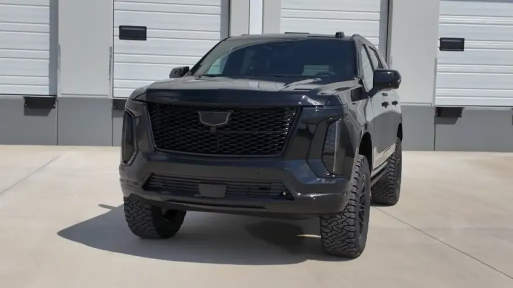 Тюнери створили 650-сильний позашляховик Cadillac Escalade Jackal