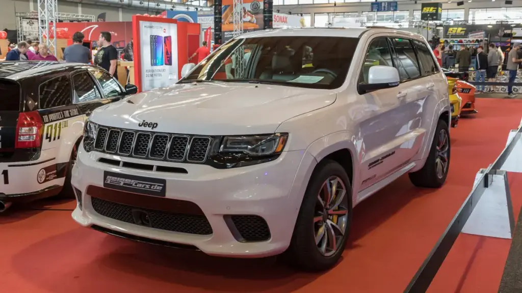 У США через небезпечний витік хімікатів зупинили завод Jeep