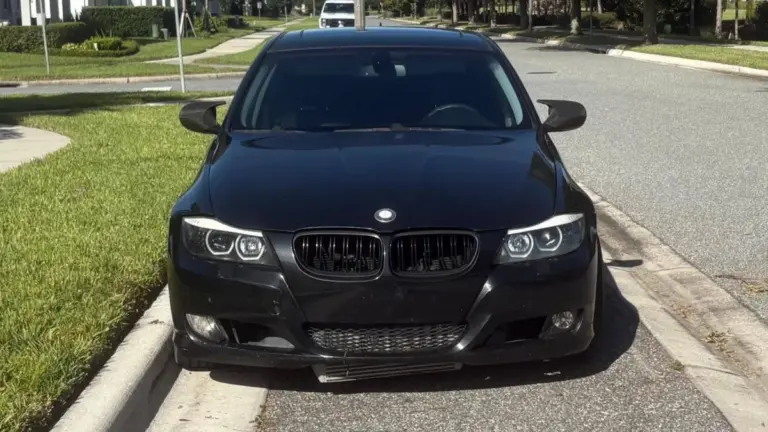 У США на аукціоні продали BMW 335i xDrive дешевше за новий смартфон