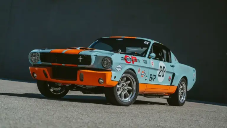 У США продають кастомний Ford Mustang Fastback 1965 року за $184 900