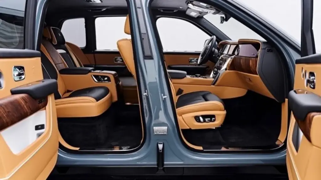 У США продають тюнінгований Rolls-Royce Cullinan 2025 року за $577 800