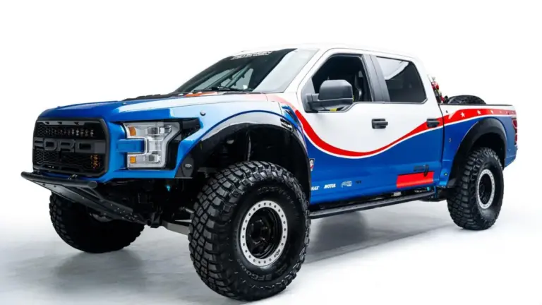У США вживаний Ford F-150 продали за майже 200 тисяч доларів