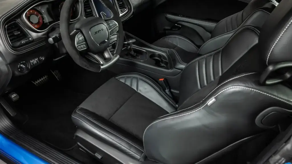 Унікальний Dodge Challenger SRT Demon 170 виставили на продаж за $179 900