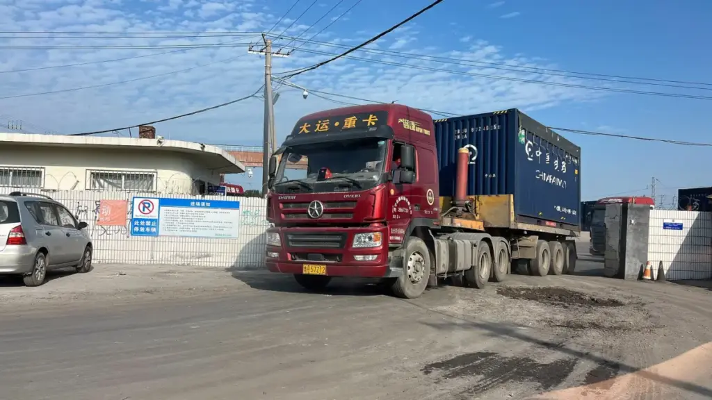 В Україні зріс попит на автоцистерни DAYUN для доставки води