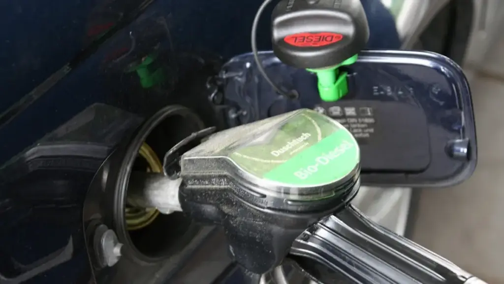 В Україні зростають ціни на дизельне пальне та автогаз
