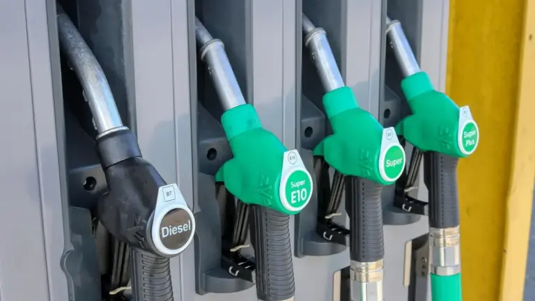 В Україні зростають ціни на дизельне пальне та автогаз