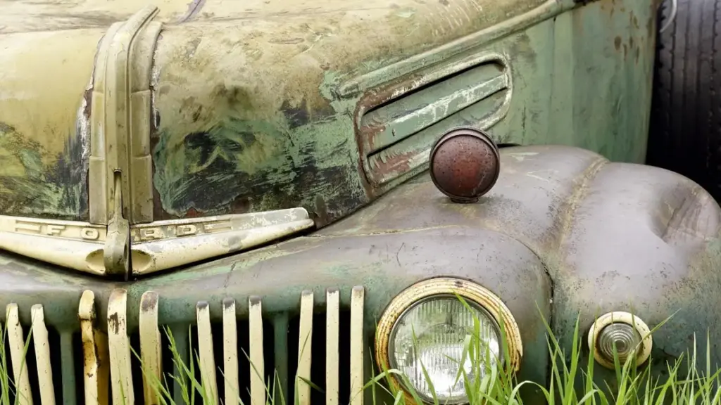 Вінтажний 1928 Ford Model A переміг позашляхову трасу для нових пікапів