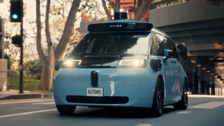 Waymo планує збільшити свій парк роботаксі до 20 000 машин