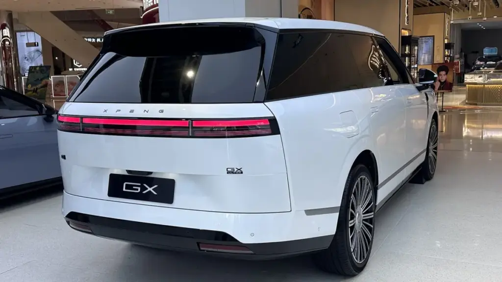 Xpeng нарощує експорт флагманського SUV GX на Близький Схід
