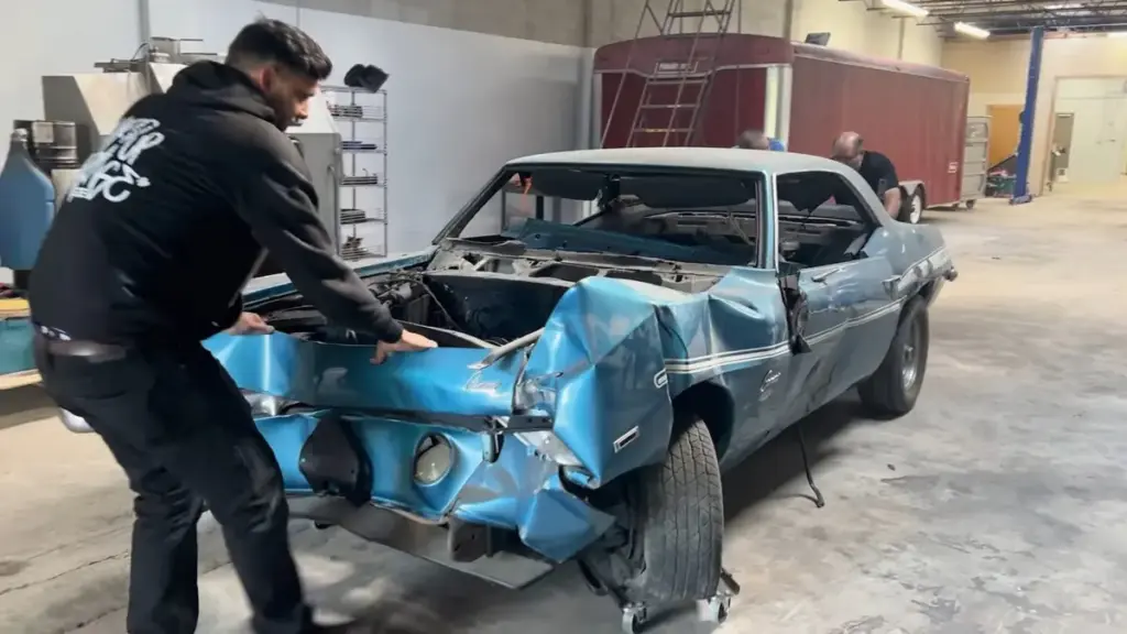 Знайдено розбитий каскадерський Chevrolet Camaro Пола Вокера з «Форсажу 2»