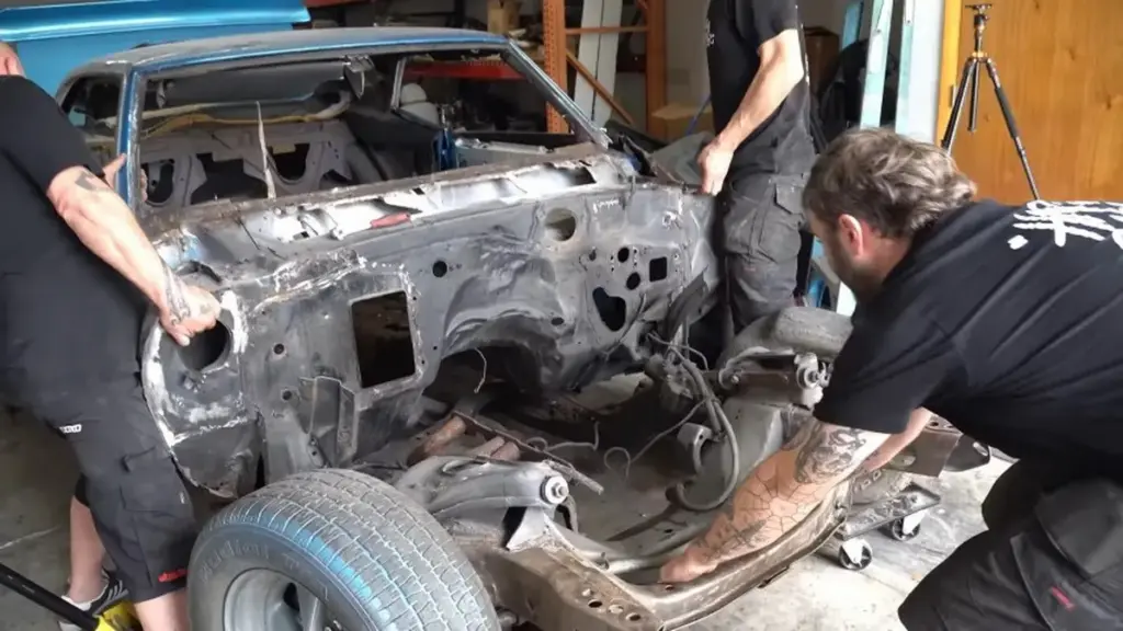 Знайдено розбитий каскадерський Chevrolet Camaro Пола Вокера з «Форсажу 2»