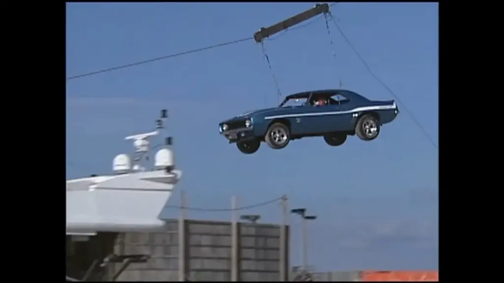 Знайдено розбитий каскадерський Chevrolet Camaro Пола Вокера з «Форсажу 2»